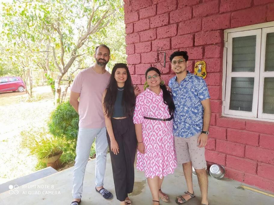 Lobville Homestay Karjat Ngoại thất bức ảnh
