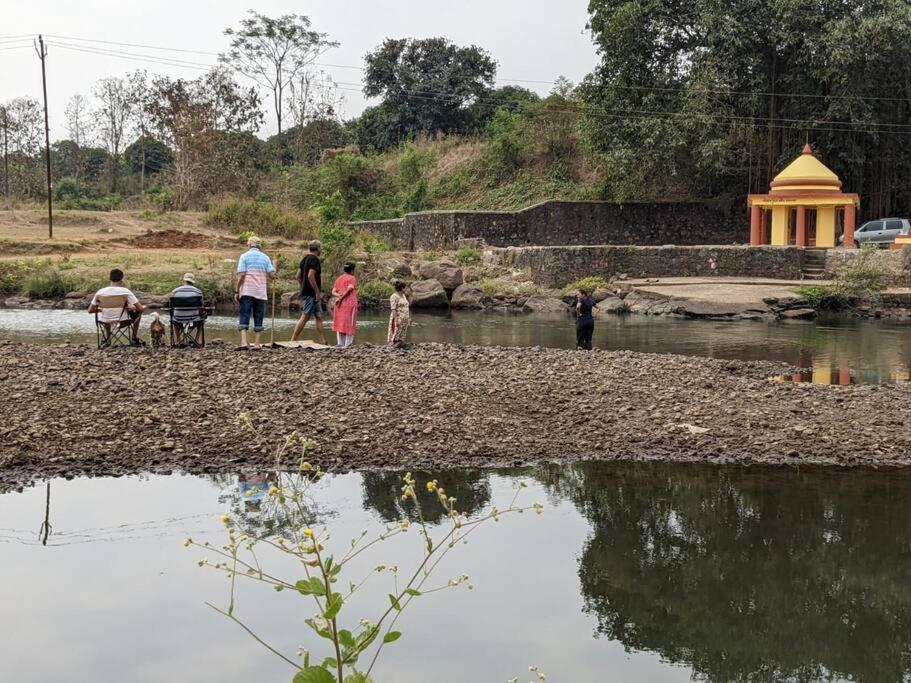 Lobville Homestay Karjat Ngoại thất bức ảnh